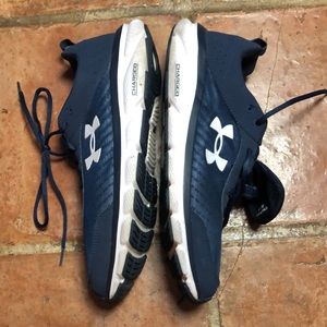 Under armour . Running shoes size 13
